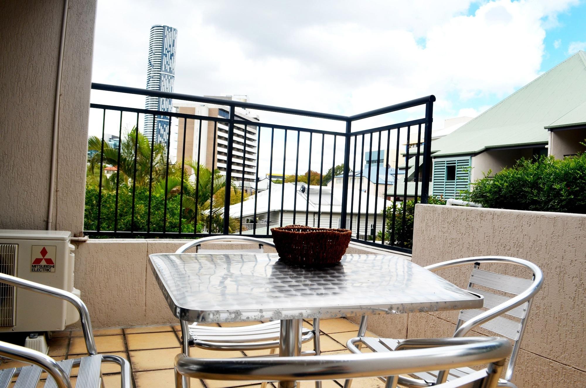 Spring Hill Mews Apartments Brisbane Zewnętrze zdjęcie